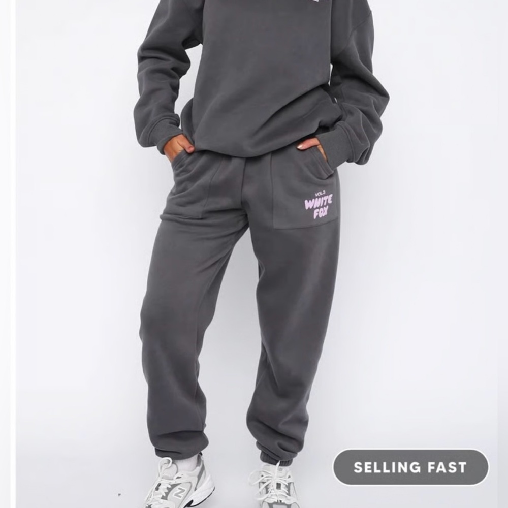 COPY - White Fox Hoodie & Sweatpants Set Small